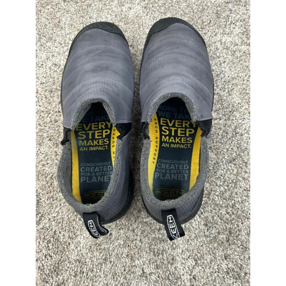 KEEN Howser II Mens 8.5 Grey Quilted Nylon Fleece Lined Slip On Shoes Sneakers